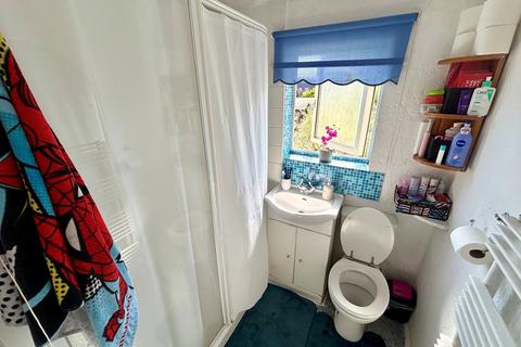 2 bedroom house for sale, Ivyhouse Road, Dagenham, RM9