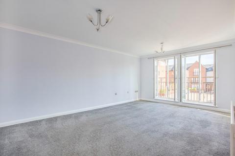 2 bedroom flat for sale, Whielden Street, Old Amersham, Buckinghamshire, HP7 0AR