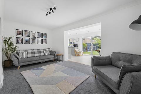33 Queens Close, Harston, Cambridge, CB22 7QW