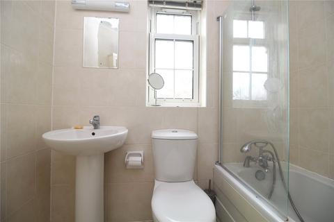 4 Atkinson Close, Barton On Sea, New Milton, BH25 7FF