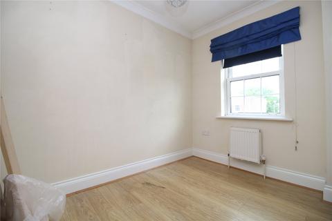 4 Atkinson Close, Barton On Sea, New Milton, BH25 7FF