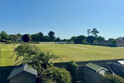 4 Atkinson Close, Barton On Sea, New Milton, BH25 7FF