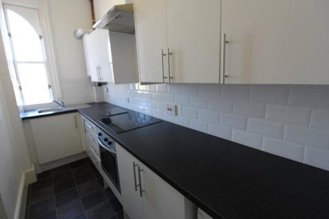 1 bedroom flat to rent, 4 Spencer Road, Central