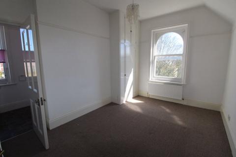 1 bedroom flat to rent, 4 Spencer Road, Central