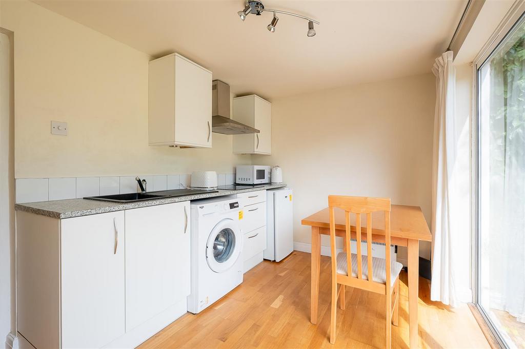 Annex kitchen