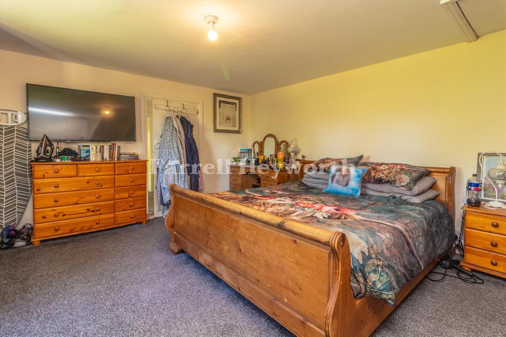 Main Bedroom image 2