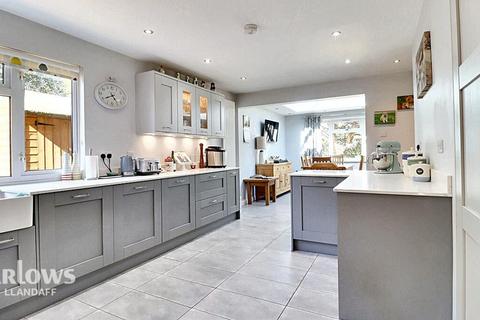 4 bedroom bungalow for sale, Walston Close, Cardiff