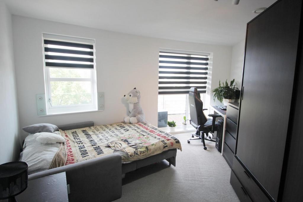 Bed 2.JPG