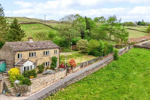 3 bedroom detached house for sale, Heys Lane, Wainstalls, Halifax, West Yorkshire, HX2