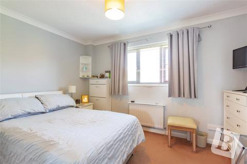 2 bedroom semi-detached house for sale, Wallace Drive, Wickford, Essex, SS12