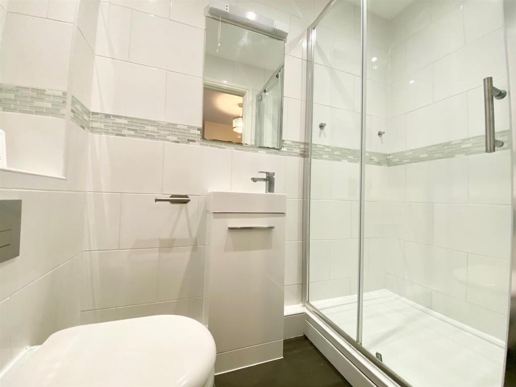 En Suite.jpg