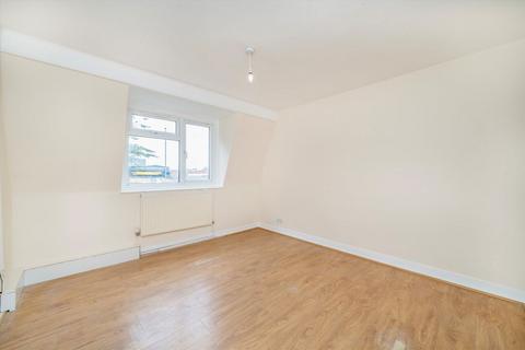 51 Canada Crescent, London, W3 0NJ