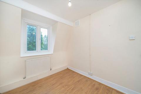 51 Canada Crescent, London, W3 0NJ