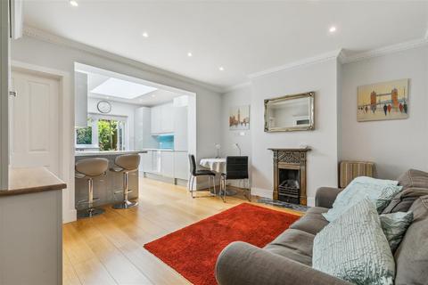 2 bedroom flat for sale, Upham Park Road, London, W4