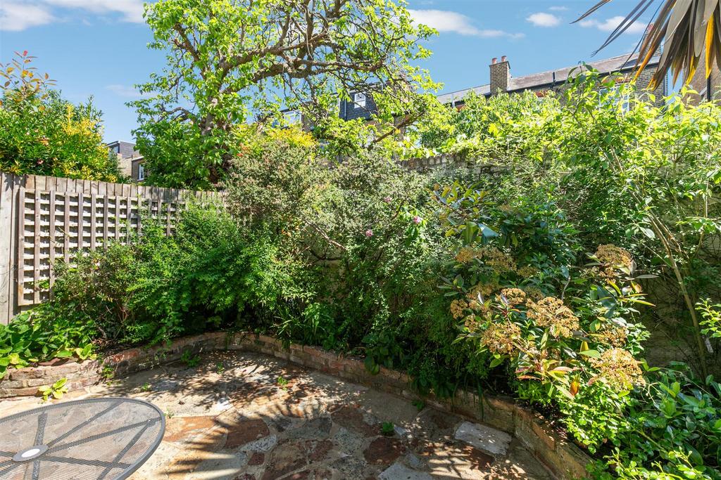 Upham Park Road, W4 - FOR SALE
