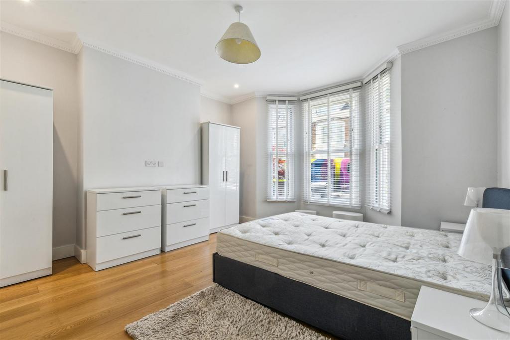 Upham Park Road, W4 - FOR SALE