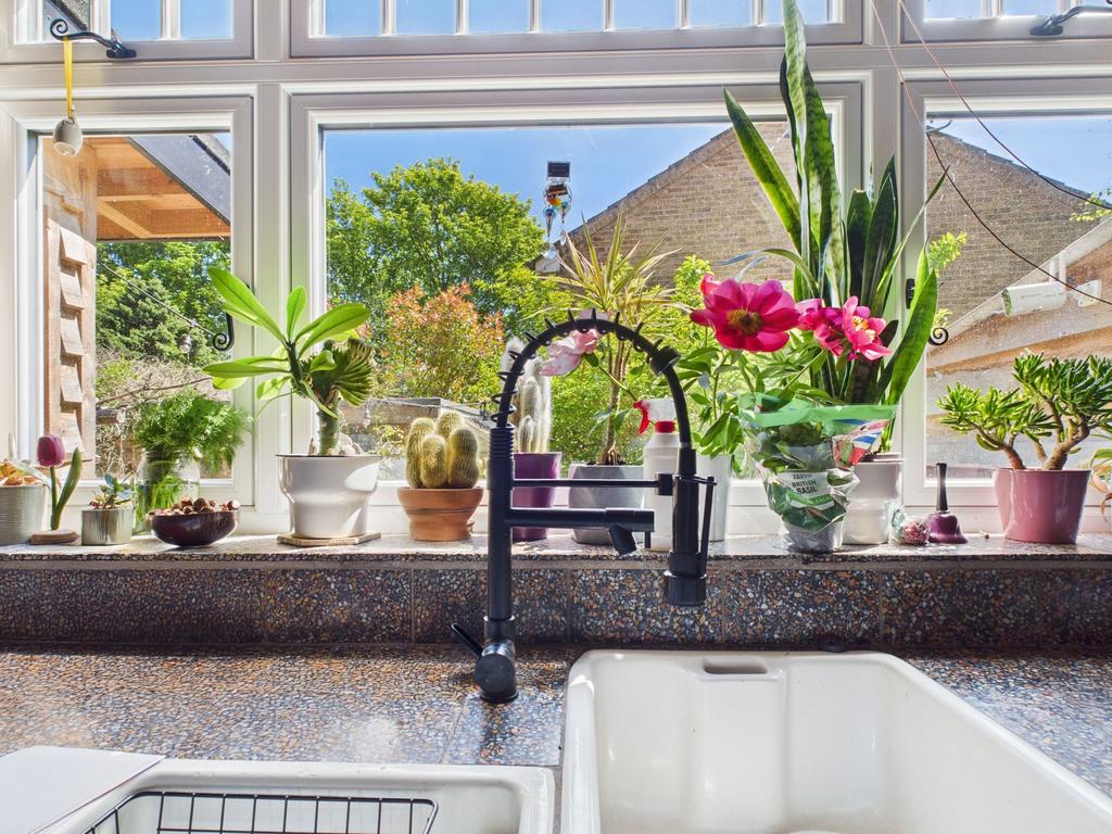 Breakfast Kitchen