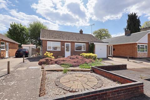 2 bedroom detached bungalow for sale, Leslie Grove, Calverton, Nottingham