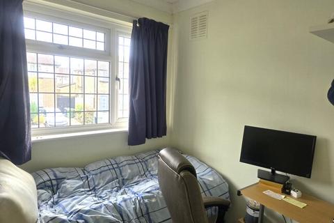 222 Uppingham Avenue, Stanmore, HA7 2JS