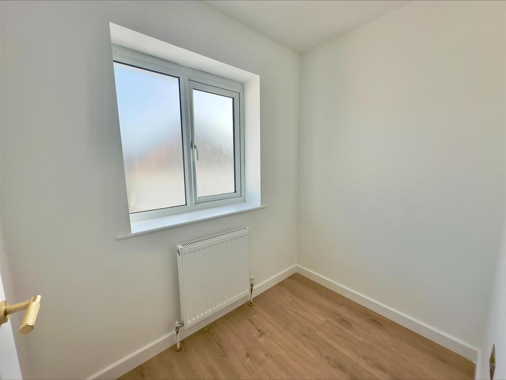 Bedroom/Office