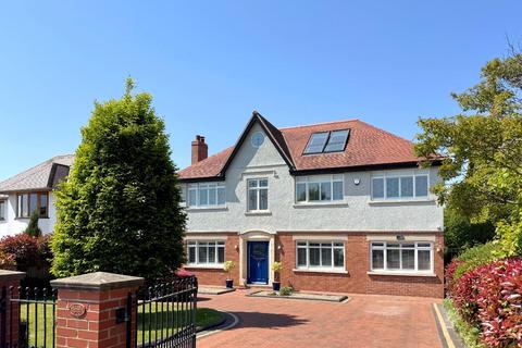 5 bedroom detached house for sale, Plymouth Road, Penarth