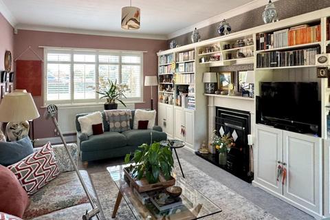 5 bedroom detached house for sale, Plymouth Road, Penarth