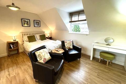 undefined, Arden Close, Bristol BS32