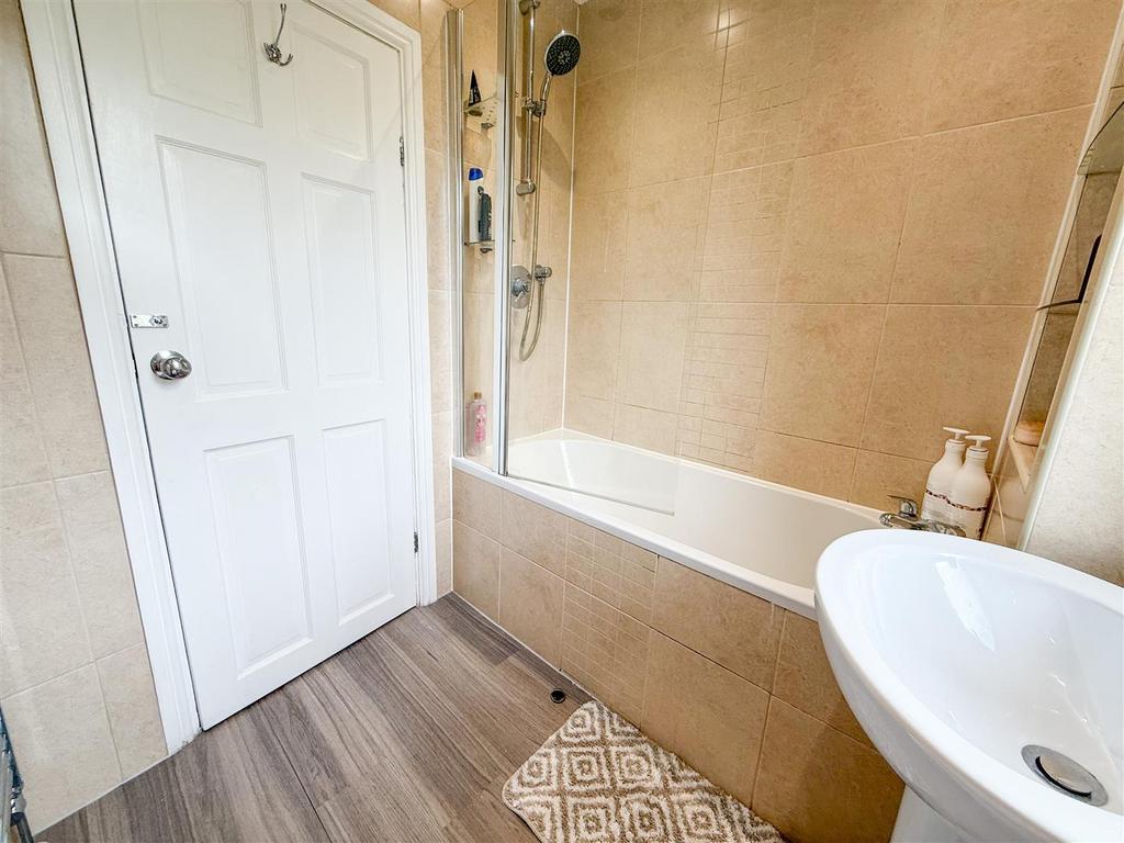 Family bathroom