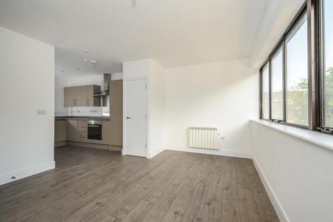 undefined, Aylesbury,  Buckinghamshire,  HP21