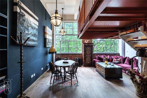 1 bedroom apartment for sale, King Edward's Road, London, E9