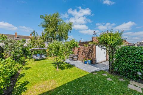 3 bedroom semi-detached house for sale, Colworth Close, Benfleet, SS7