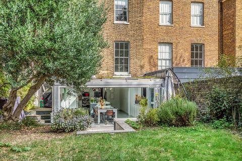 undefined, Lyndhurst Way, London, SE15