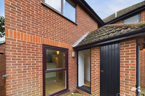 1 bedroom apartment for sale, Richmond Road, Romford