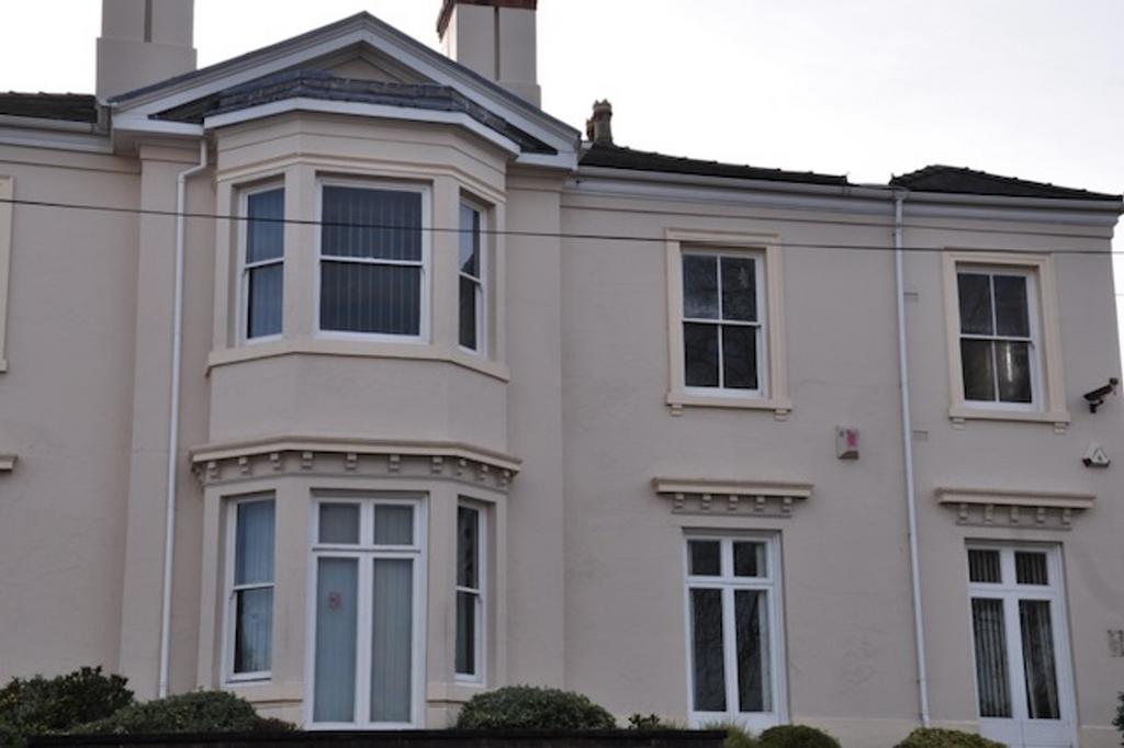 A charming exterior view of a well-maintained p...