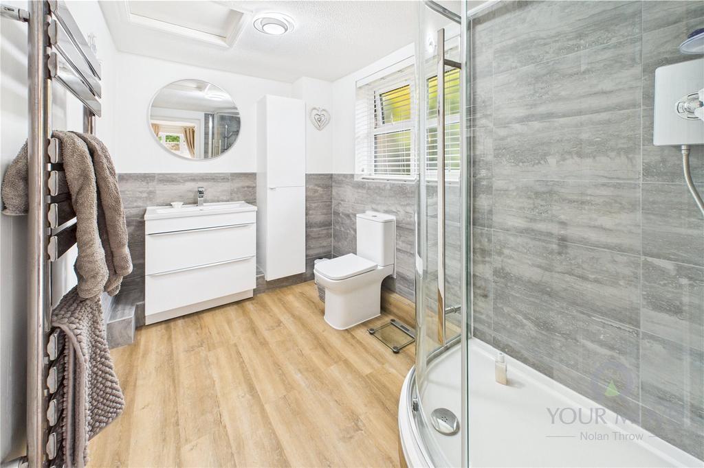 Ensuite
