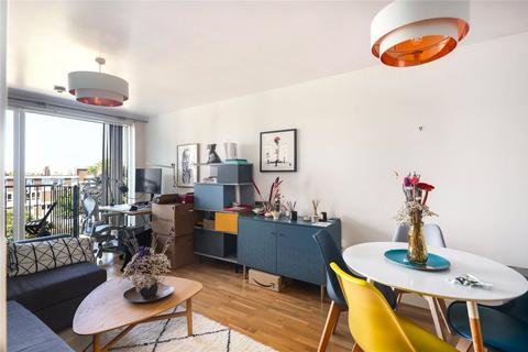 1 bedroom flat for sale, Adelaide Wharf, 120 Queensbridge Road, Bethnal Green, London, E2