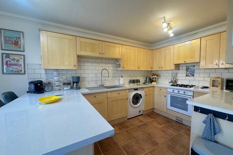 4 bedroom terraced house for sale, Canada Road, Walmer, Deal, Kent, CT14
