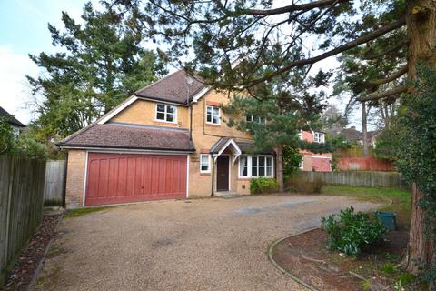 Lytton Road, Woking, GU22