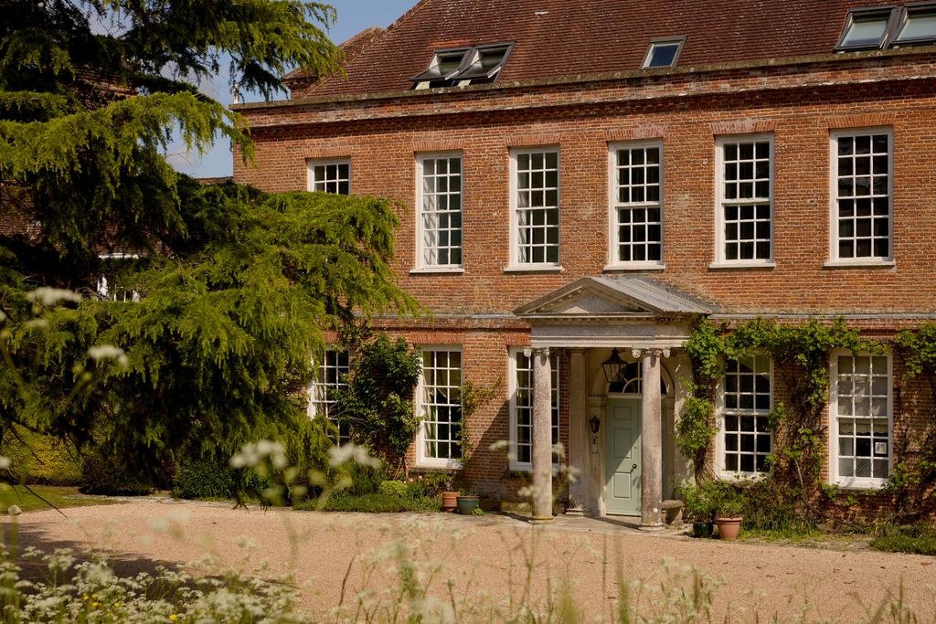 285571   inigo binderton house 59 v2.jpg