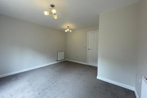 2 bedroom house to rent, Woodend Drive, Shipley, West Yorkshire, BD18