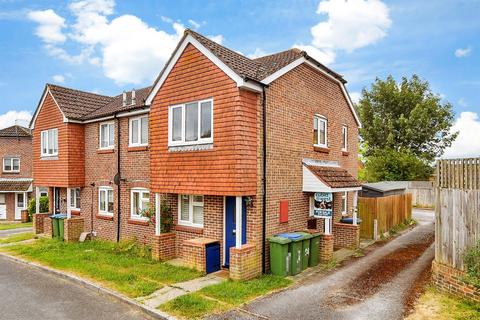 34 Windsor Close, Southwater, Horsham, RH13 9XH