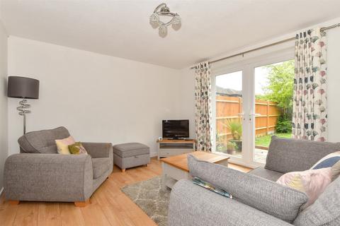 34 Windsor Close, Southwater, Horsham, RH13 9XH
