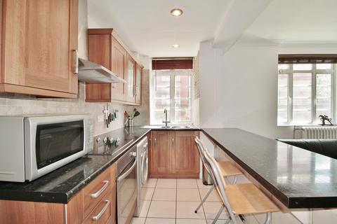 1 bedroom flat to rent, Latymer Court, Hammersmith Road, Hammersmith, W6