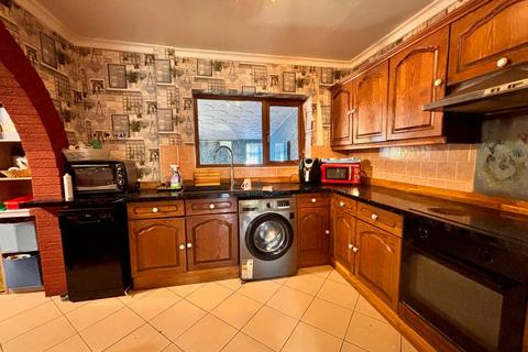 3 bedroom terraced house for sale, Gurney Place, Walsall, WS2