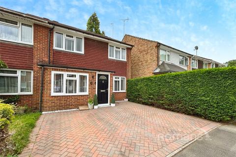 3 bedroom end of terrace house for sale, Highwood Close, Yateley, Hampshire