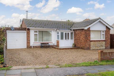2 bedroom detached house to rent, Carlton Hill, Herne Bay, Kent, CT6