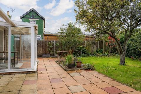 2 bedroom detached house to rent, Carlton Hill, Herne Bay, Kent, CT6