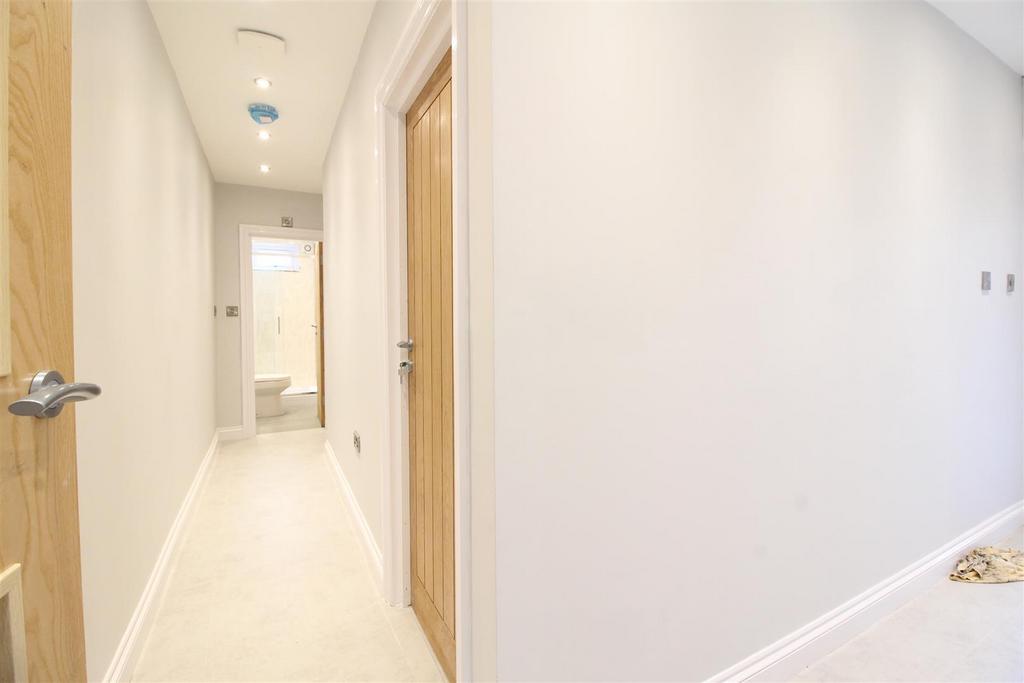 HDN9f YW25 UKa4bsd8n ZGf A.jpg