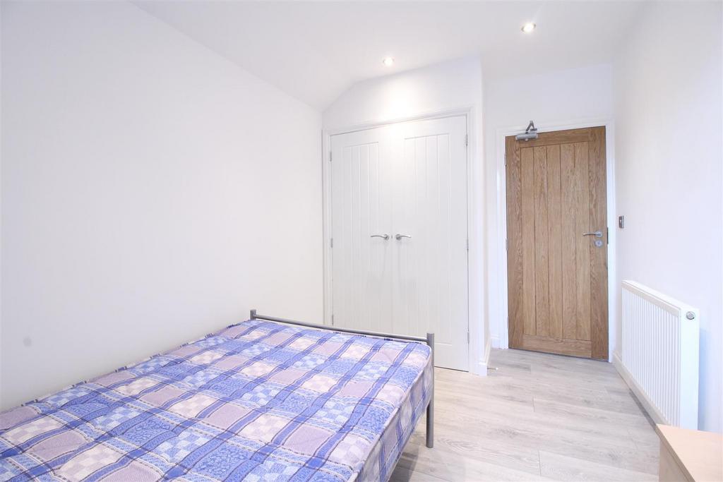 Mo54 IVIQu0i NZl RNRu Ao Jg.jpg