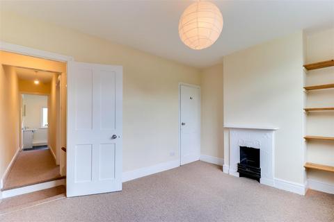 undefined, Mount Road, Surrey GU6